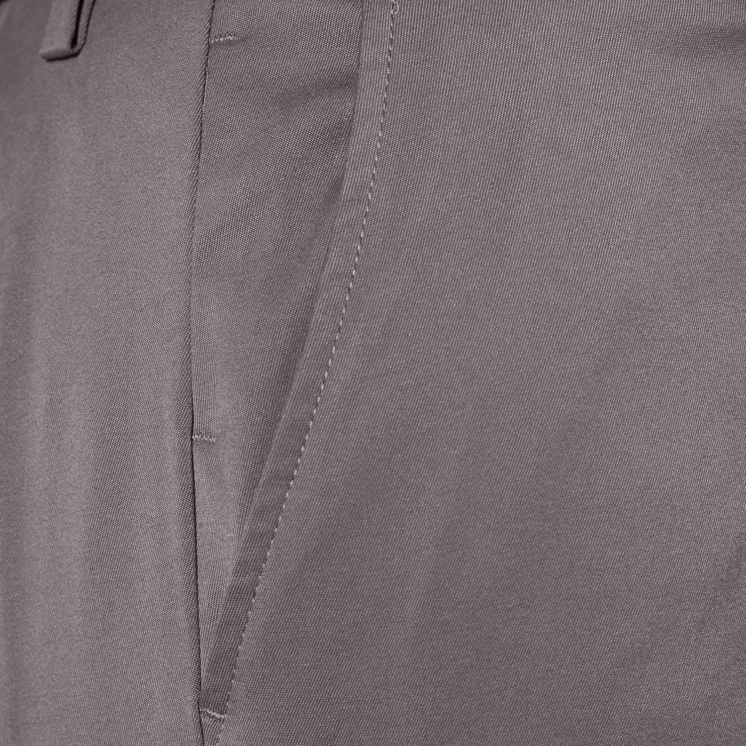 Amazon Essentials Men's Slim-Fit Stretch Golf Short