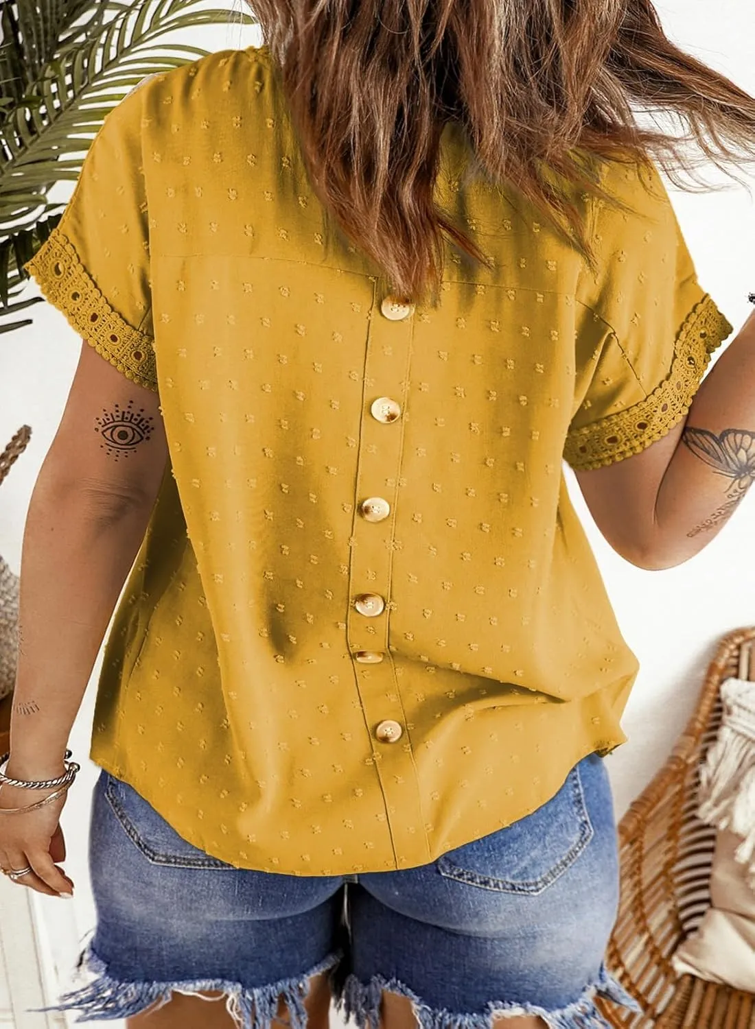 Eytino Women Plus Size Tops Crewneck Short Sleeve Lace Crochet Loose Casual Summer Blouses Shirts(1X-5X)