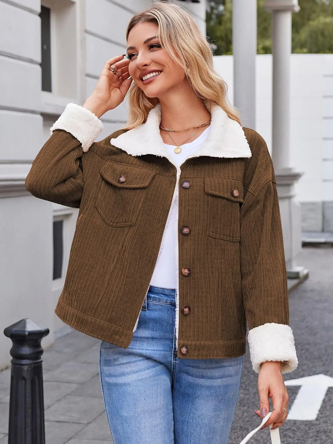ZAFUL 2024 Womens Sherpa Fleece Jacket Button Down Corduroy Shacket Casual Winter Warm Coat With Pockets